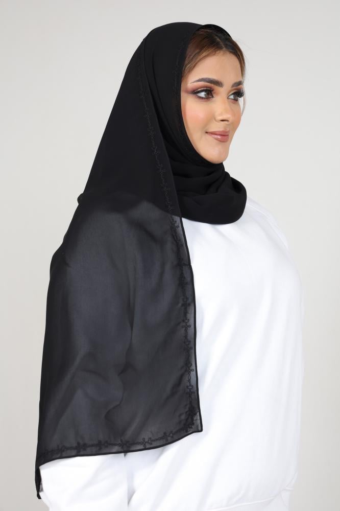 طرحة أمواج يدوي جومانة