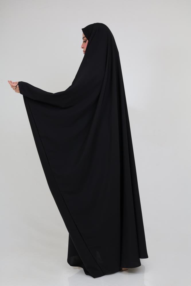 عباية رأس صالونا مقفولة