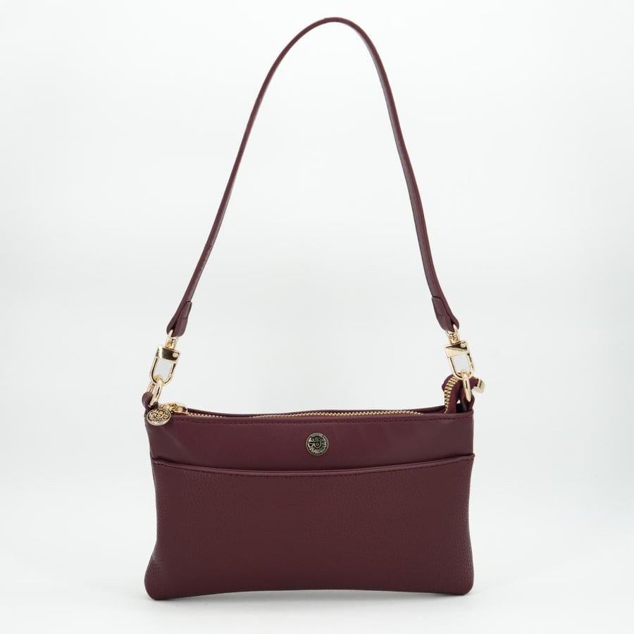 Bayan Shoulder Bag