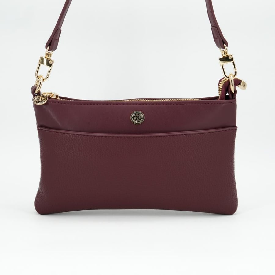 Bayan Shoulder Bag