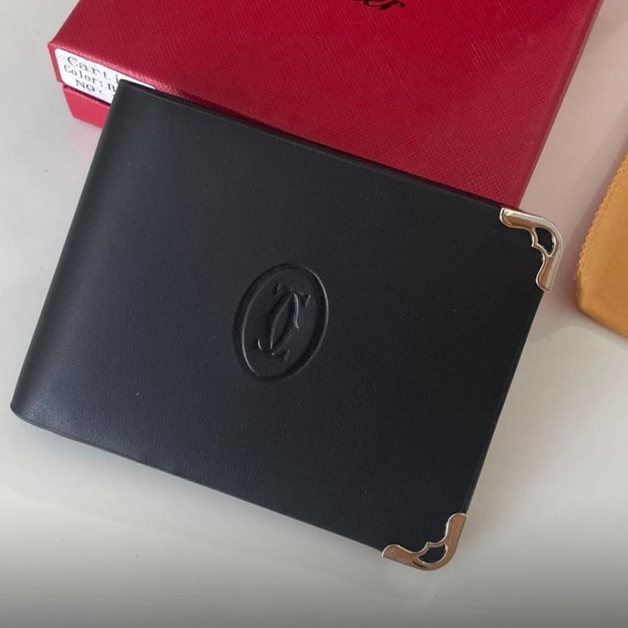 Cartier men's wallet with a luxurious design