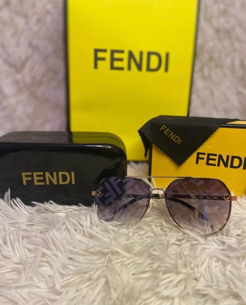 Vandy glasses