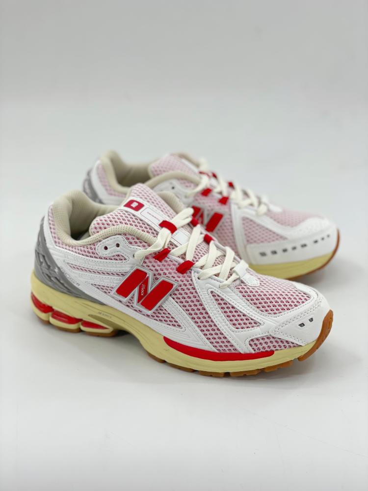 New Balance 1906