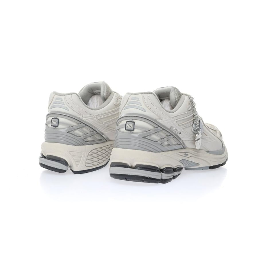 New Balance 1906