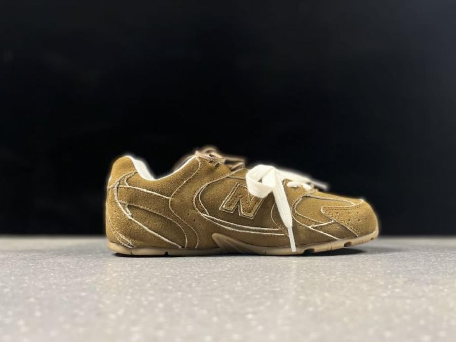 New balance  miu miu