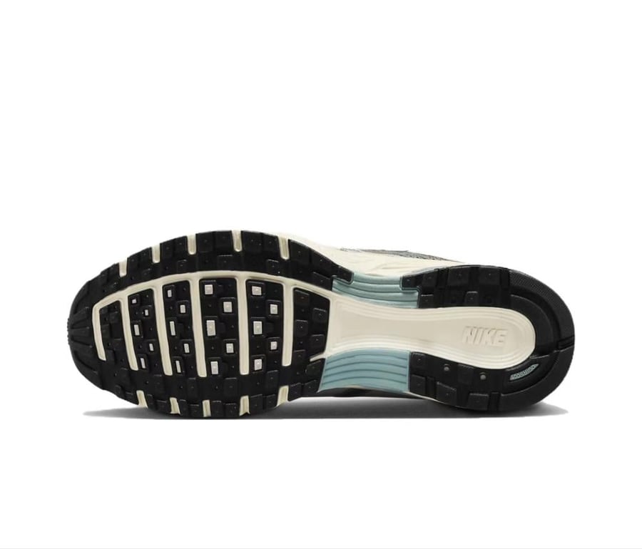 حذاء نايكي 6000 Nike