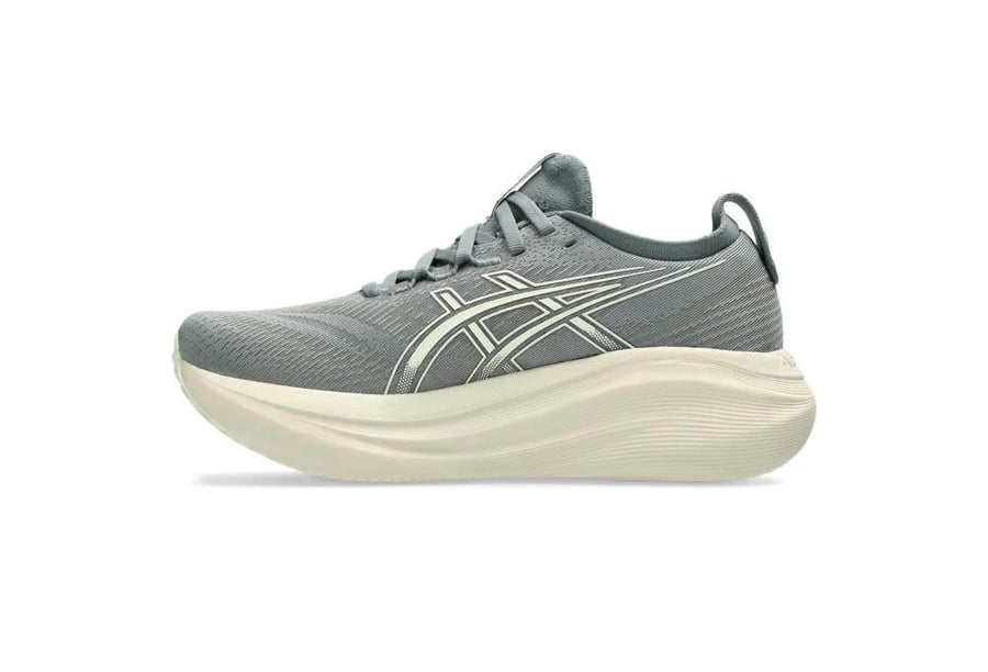 GEL-NIMBUS 27 اسيكس ـ الاختيار الافضل