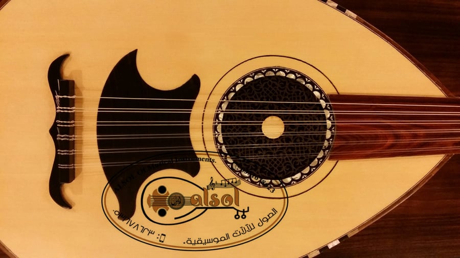 عود موسيقي