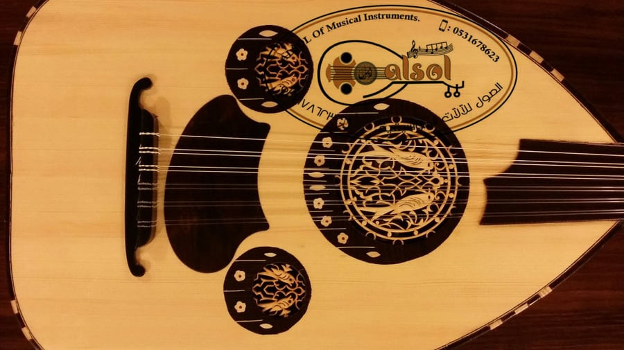 عود موسيقي