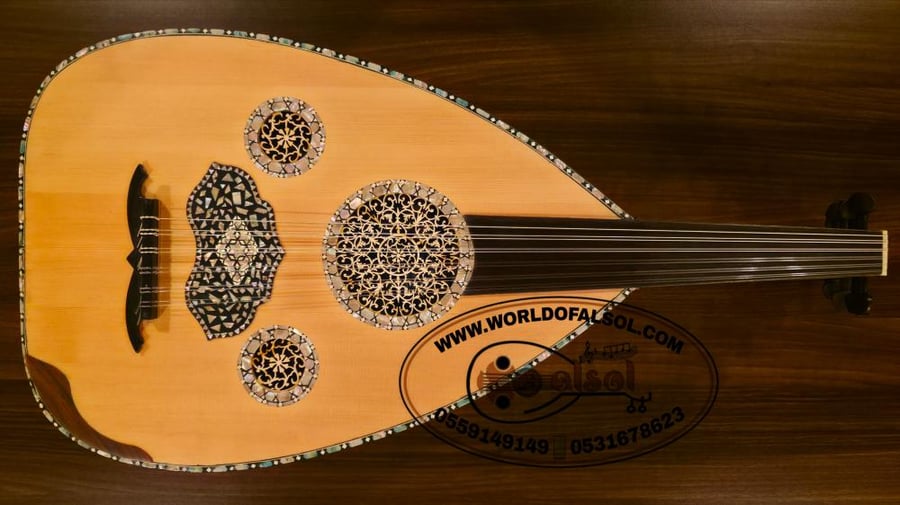 عود موسيقي
