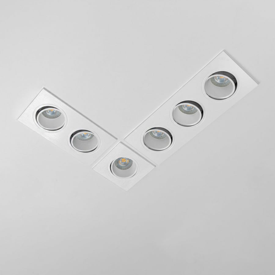 Spotlight white square submersible tilted base