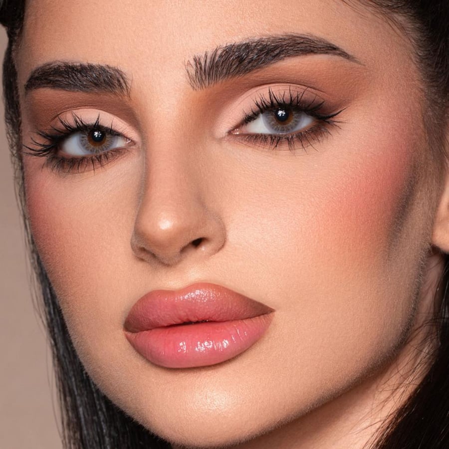 عدسات اي كلرز جولدن يومية ميستي