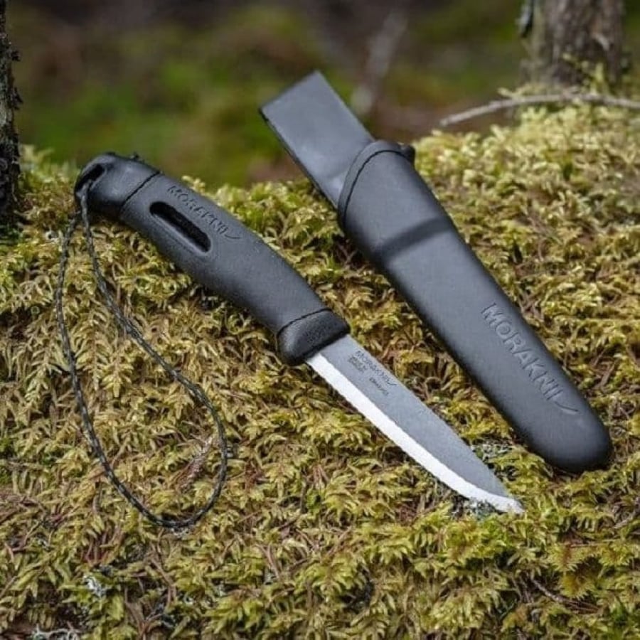 Mora Campanion Spark Swedish