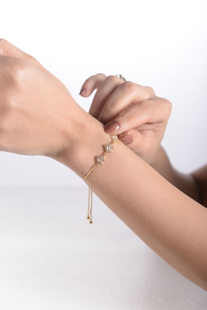 Women's Gold Bracelet from Ladoun