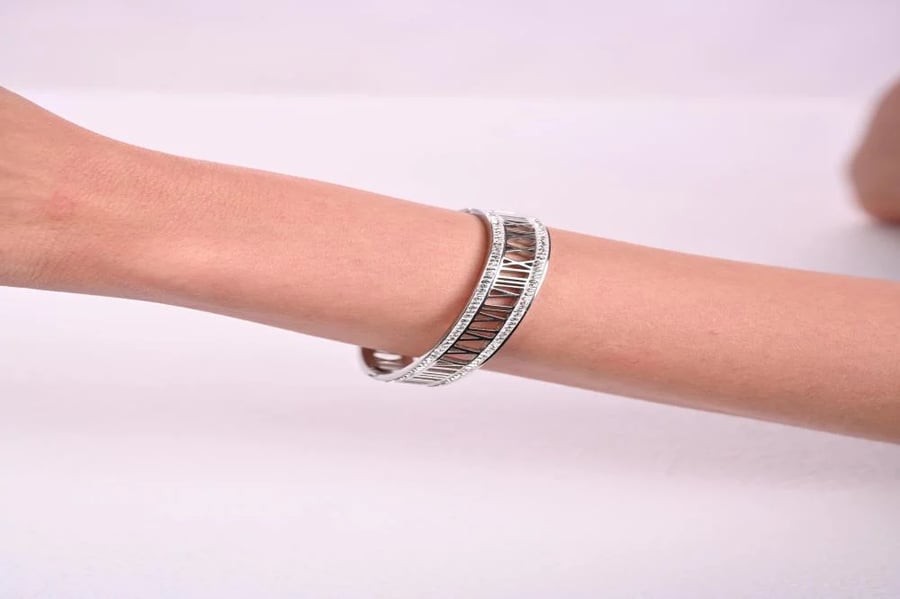 Women's Silver Bracelet from Ladoun