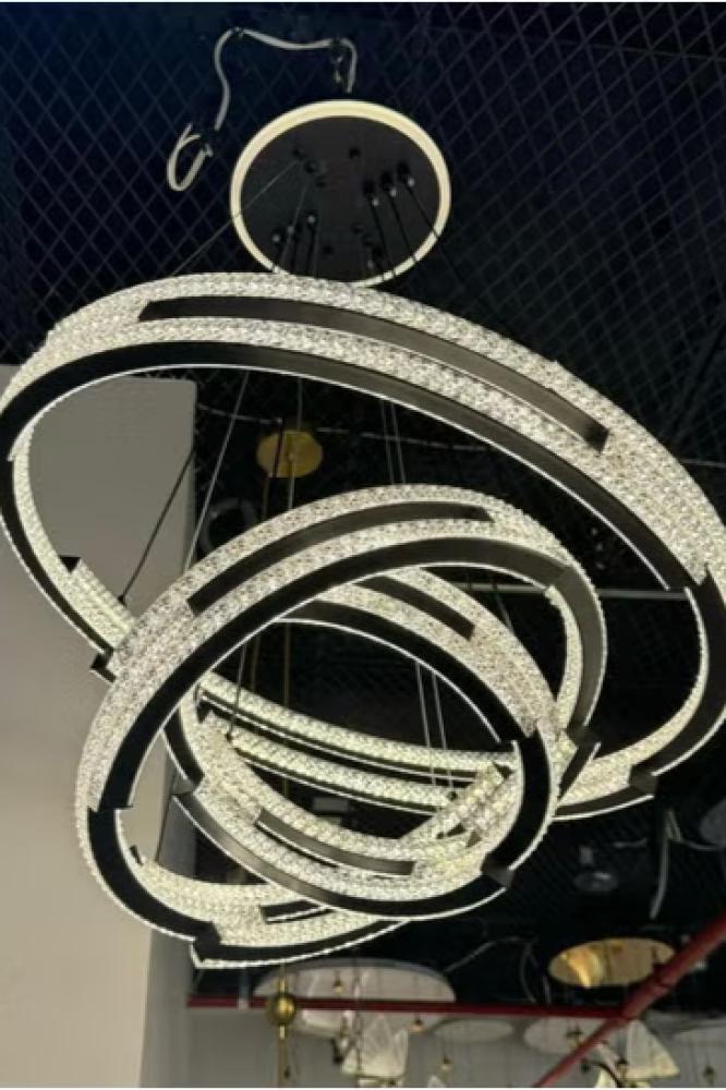 Black hand chain chandelier with three lights, rings, available in various sizes