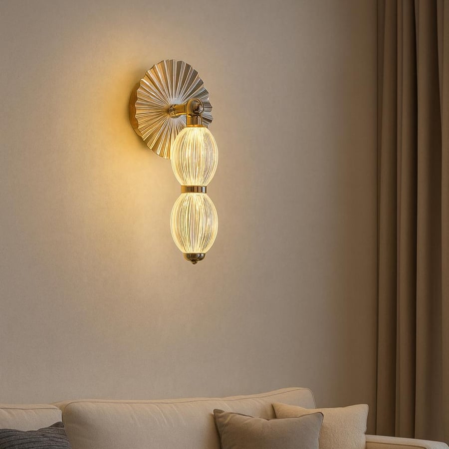 Luxury wall applique with a golden glass spherical design – with three lights