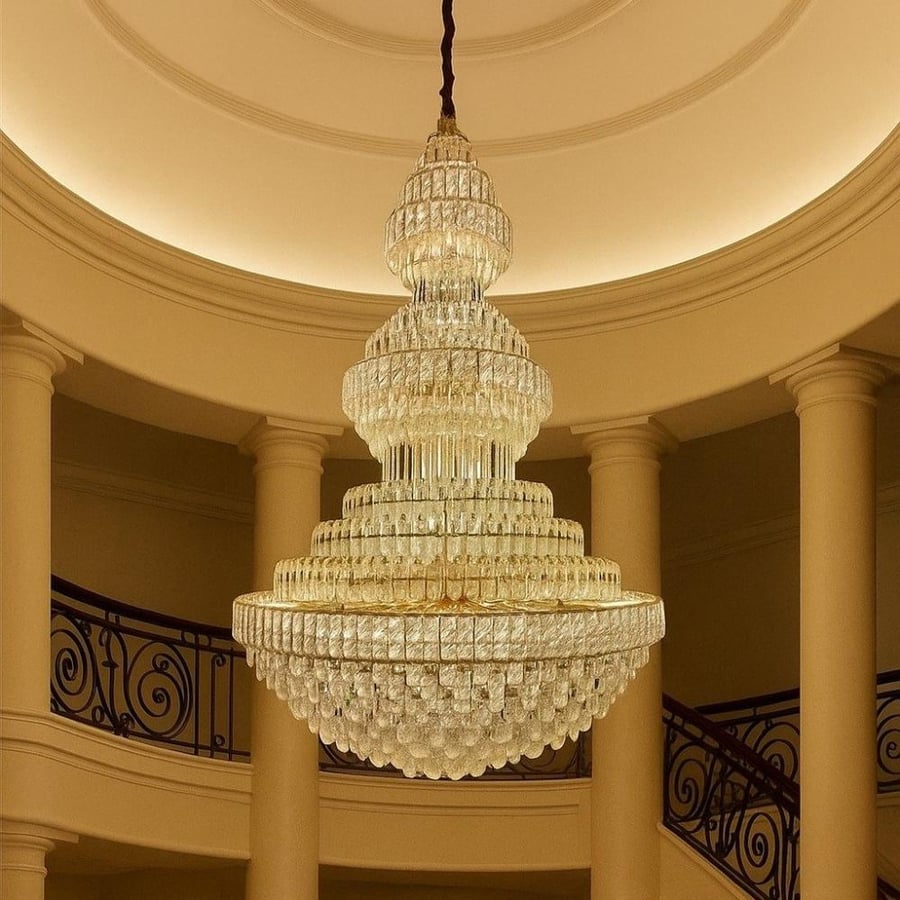 Luxurious crystal chandelier with modern pyramid design – available in various sizes for domes and halls