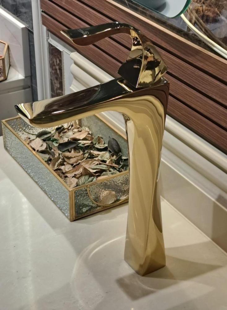 Golden shiny high sink mixer