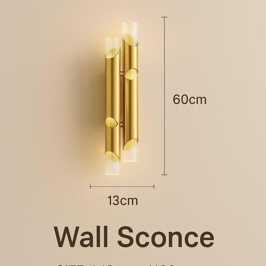 A luxurious gold wall clock – battery operated, modern design with a touch of elegance