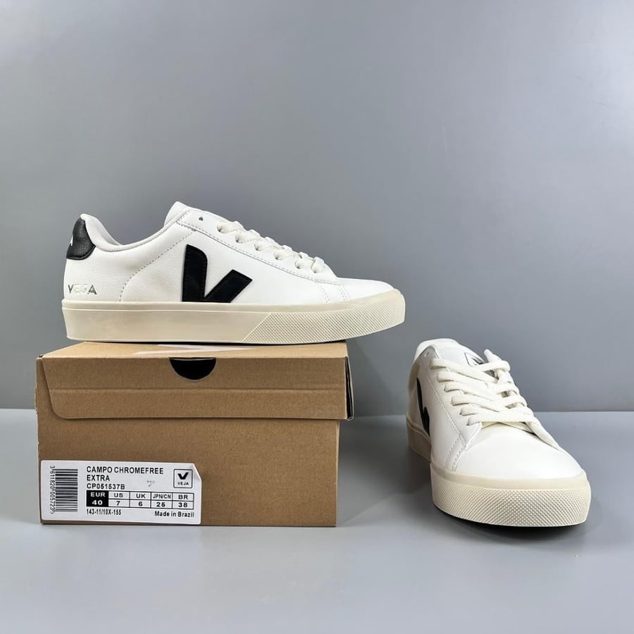 VEJA CAMPO LEATHER WHITE BLACK