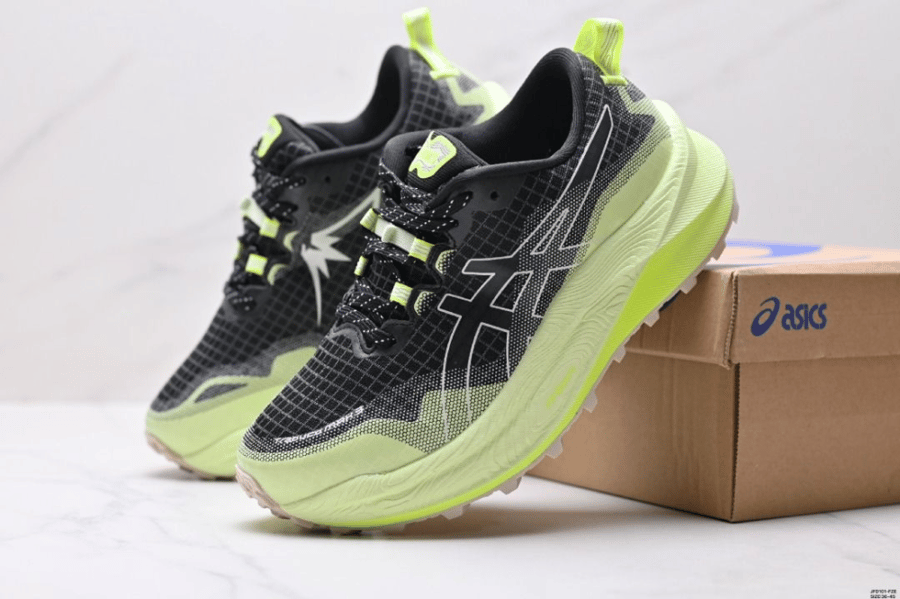 Asics Trabuco Max 3 BLACK/OATMEAL (WMNS)