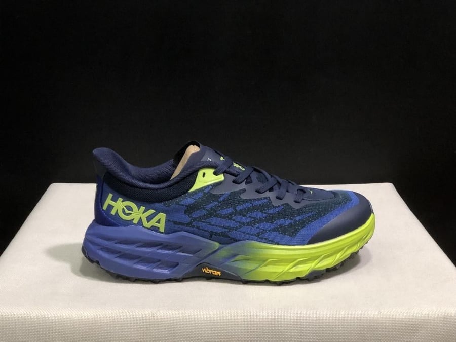 حذاء سنيكرز هوكا HOKA Speedgoat 5