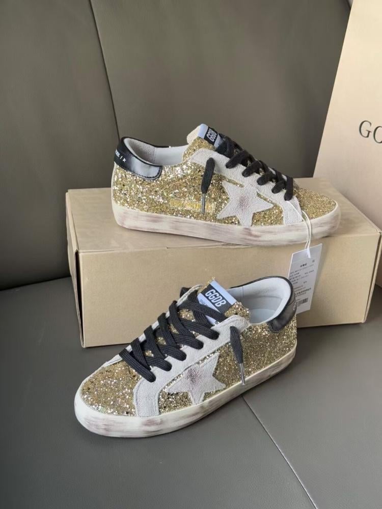 حذاء جولدن جوس Golden Goose