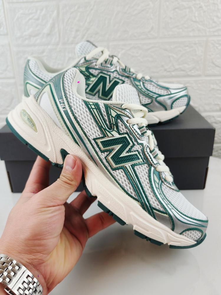 New Balance 740v2 'White Marsh Green'