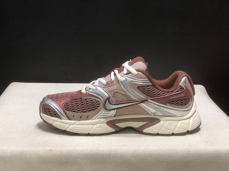 Nike V5 RNR