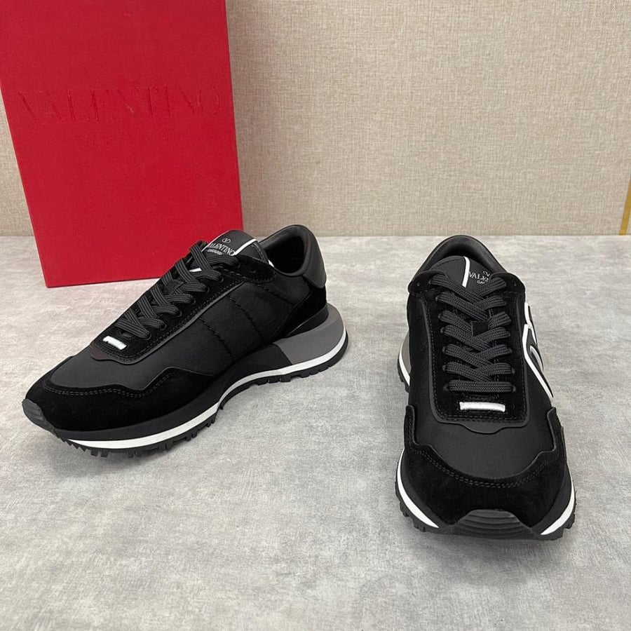 Valentino Garavani Netrunner Low-top Sneakers in Mesh & Calf Suede