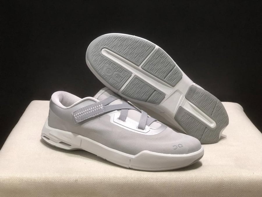 On Running x Zendaya Cloudnova Moon 'Wolf Alloy'