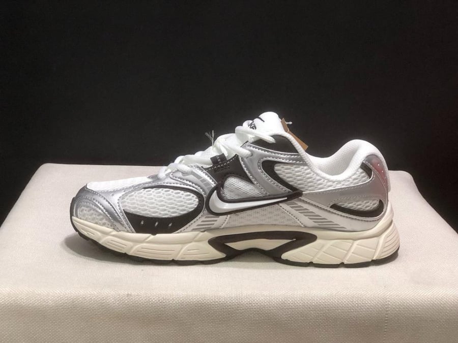 Nike V5 RNR