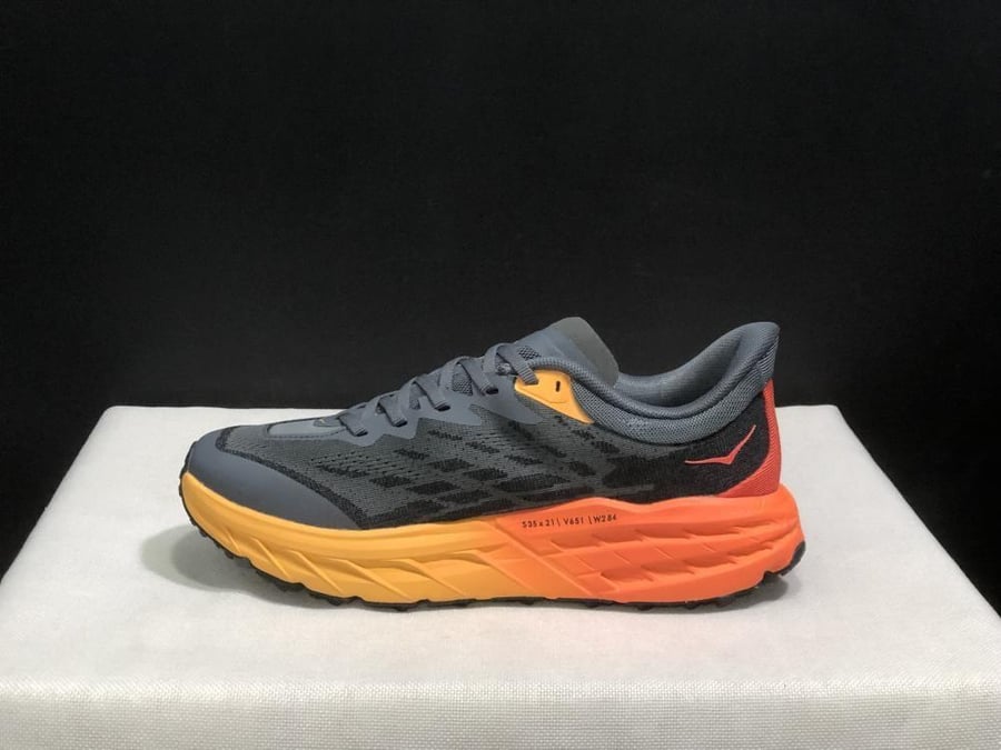 حذاء سنيكرز هوكا HOKA Speedgoat 5