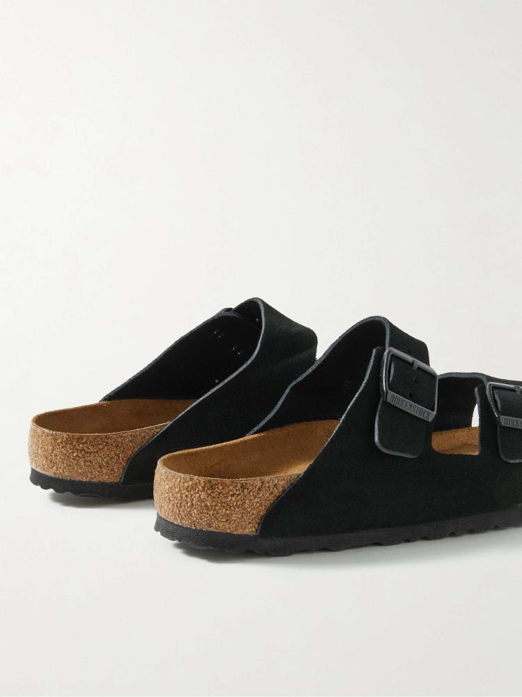 صندل Arizona من BIRKENSTOCK