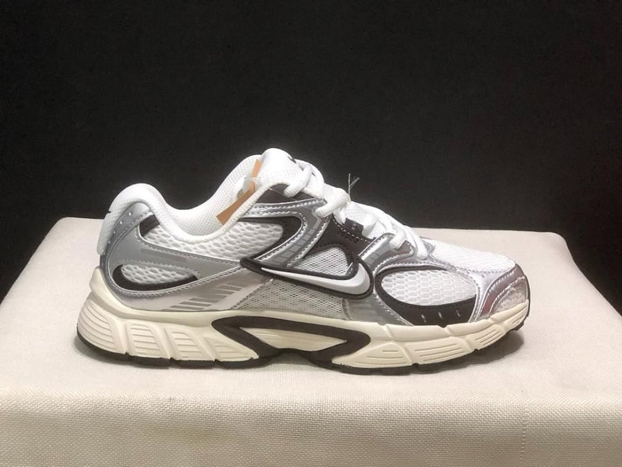 Nike V5 RNR