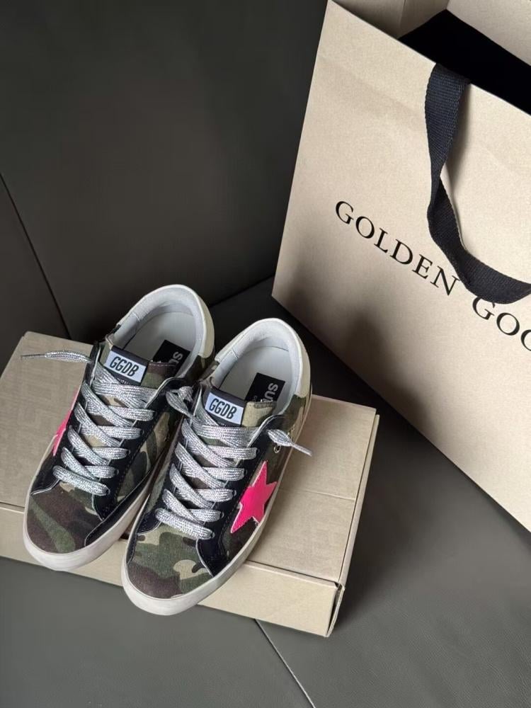 حذاء جولدن جوس Golden Goose