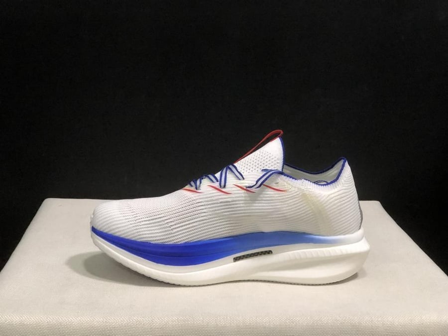 حذاء سنيكرز HOKA One One Cielo X1
