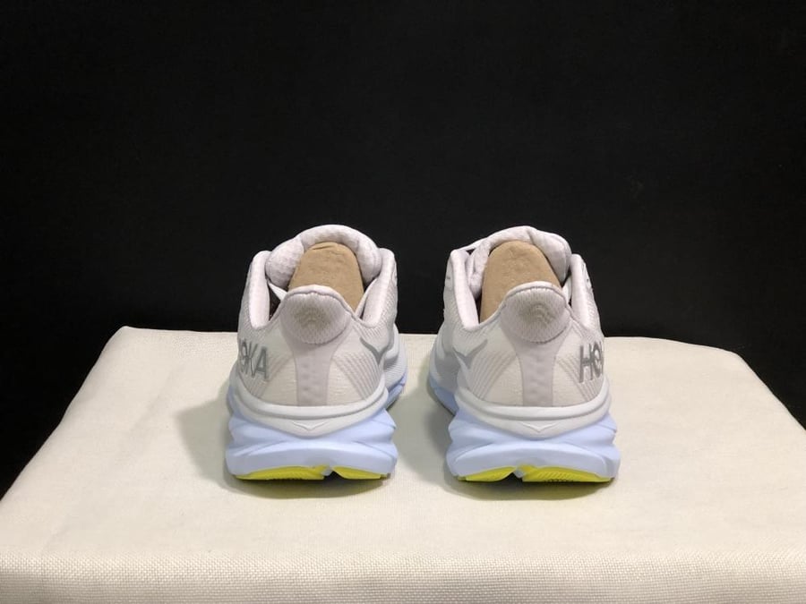 حذاء سنيكرز HOKA Clifton 9