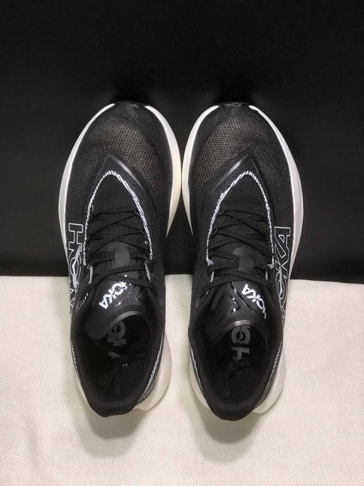 حذاء HOKA ONE ONE Cielo X1 3.0 Black White - منظر جانبي / خلفي / علوي