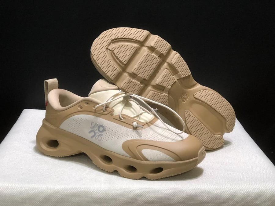 Loewe x On Cloudsolo Beige/Cream