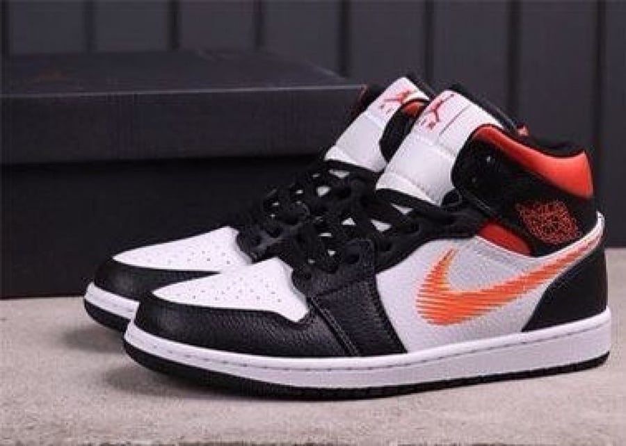 Air Jordan 1 Mid Zig-Zag