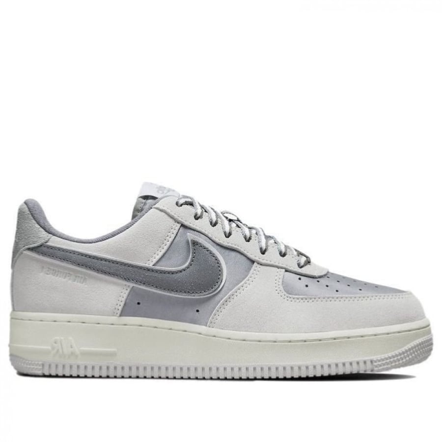 Nike Air Force 1 '07 LX