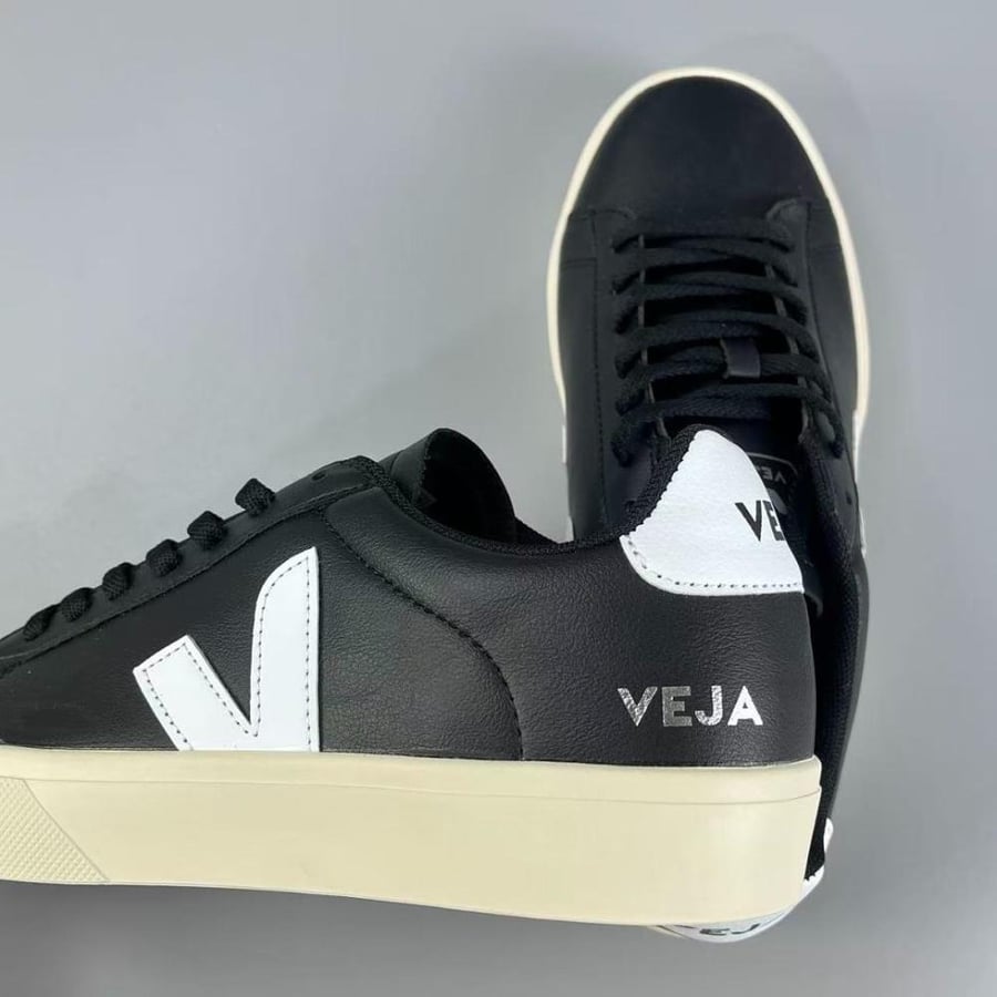 VEJA CAMPO LEATHER BLACK WHITE
