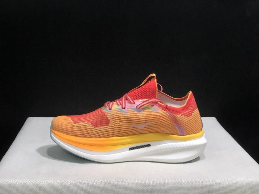 حذاء سنيكرز HOKA One One Cielo X1
