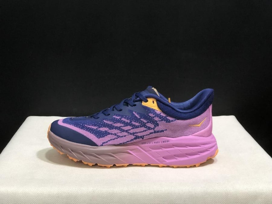 حذاء سنيكرز هوكا HOKA Speedgoat 5