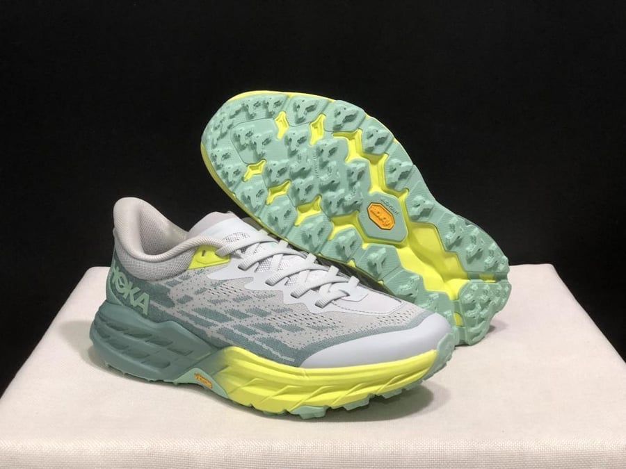 حذاء سنيكرز هوكا HOKA Speedgoat 5