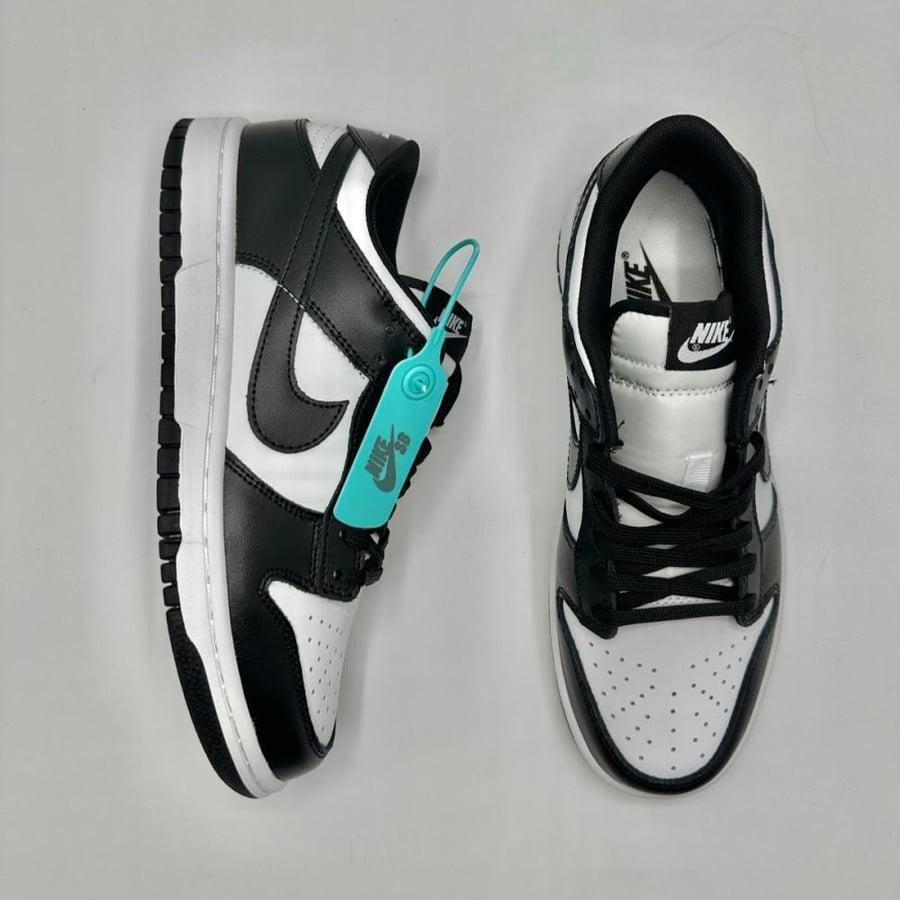 حذاء رياضي Dunk Low من نايك "Panda"