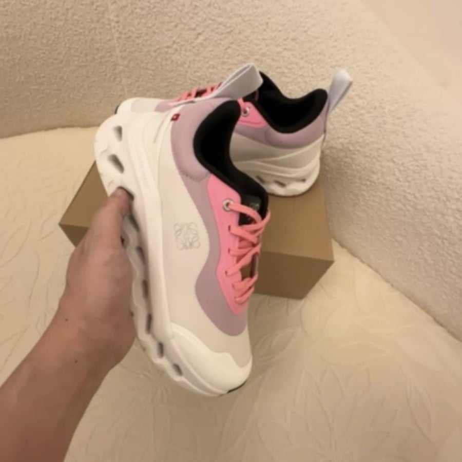 On Running Cloudtilt 2 x LOEWE 'Pink White'