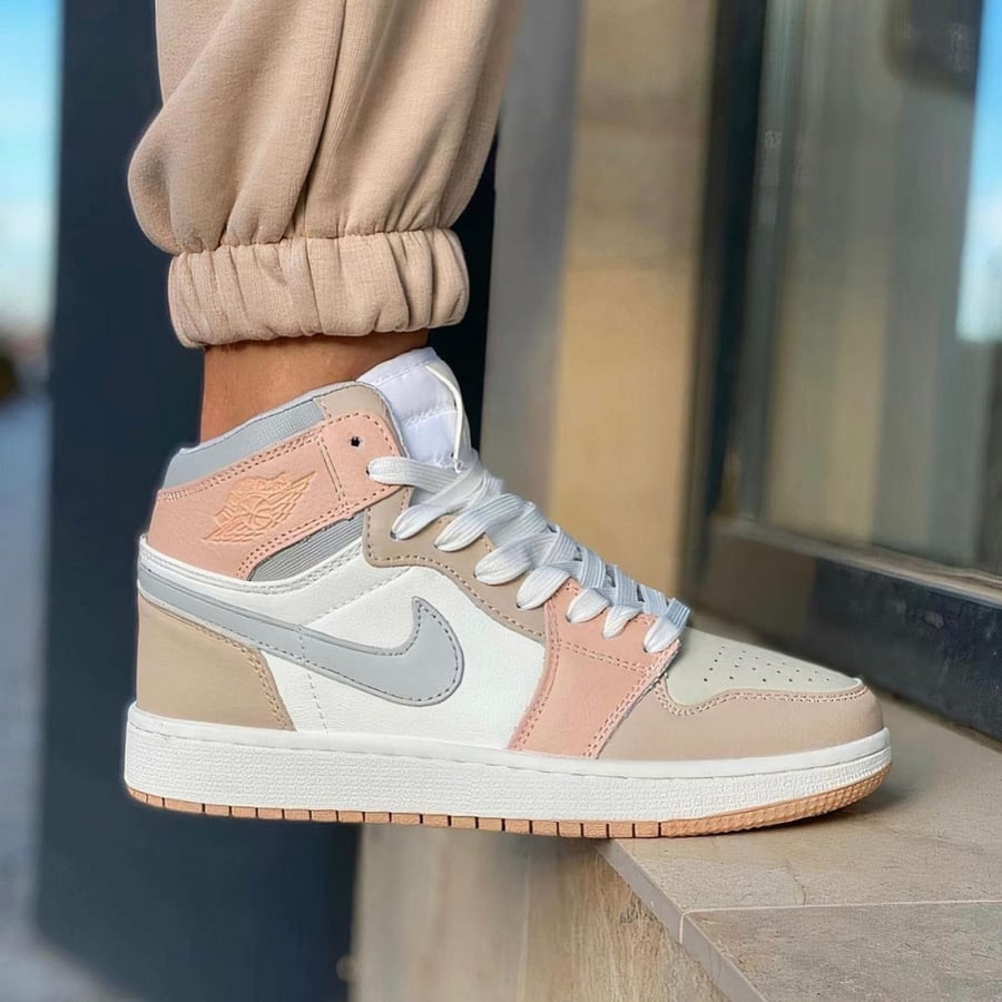Air Jordan 1 Mid 'Milan'